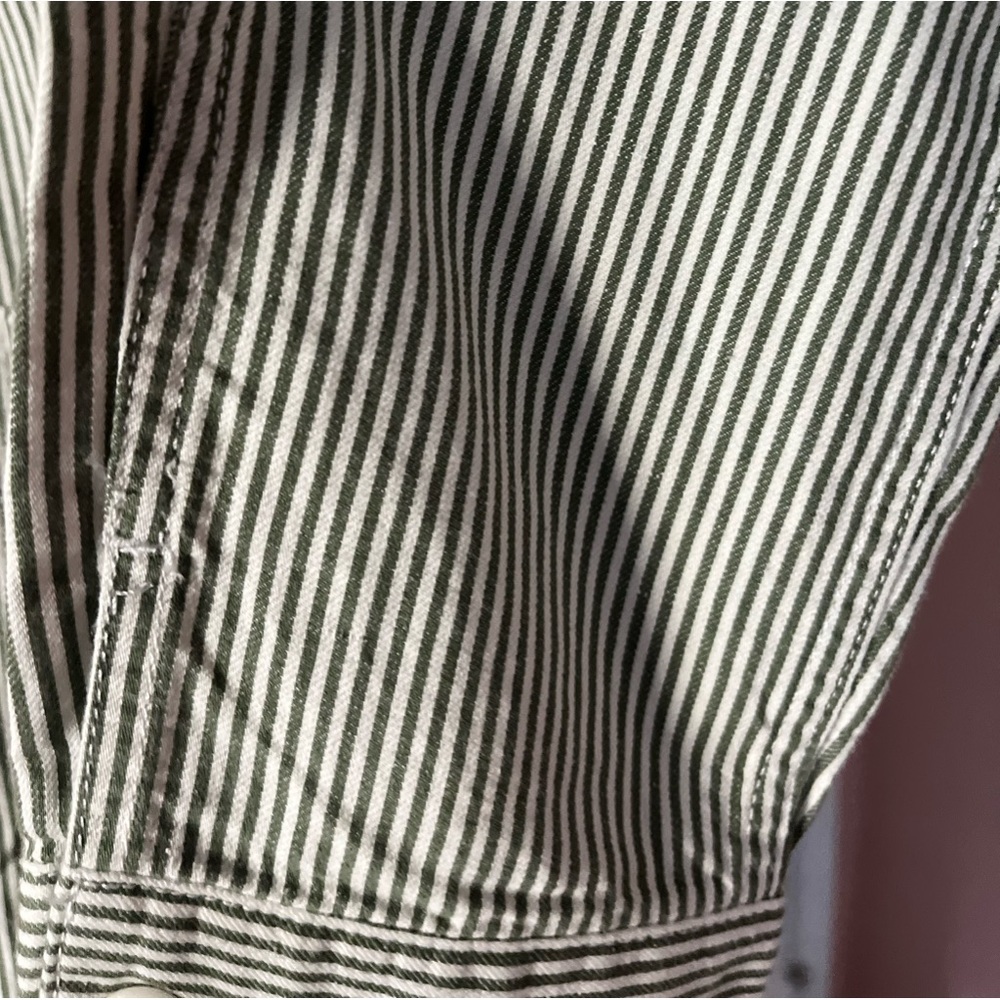 Outerknown Station Jumpsuit Green
Striped Size medium. - Picture 2 of 9